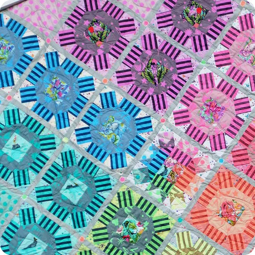 Star Cluster Quilt Kit | Everglow | Tula Pink image 1