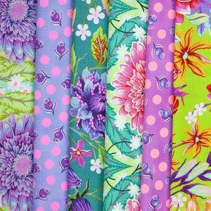 Collective Garden Quilt Kit | Kaffe Fassett | Tula Pink | FreeSpirit image 6
